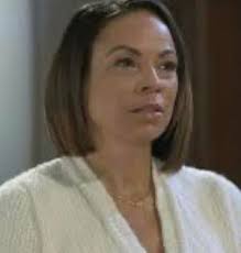 I am so sick of Nicole and her blah blah boo who self