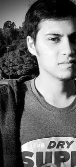 Damian Jacob's Instagram, Twitter & Facebook