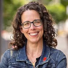 Amazon.com: Laura Pennington Briggs: books, biography, latest update