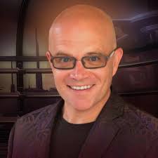 Jon Waterhouse's Instagram, Twitter & Facebook