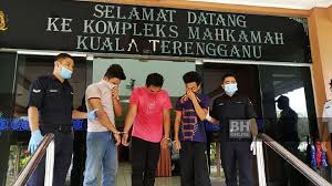 Perbuatan keji itu diketahui lelaki berusia 35 tahun selepas melihat. Buruh Ingkar Pkp Dipenjara Empat Hari Denda Rm1 000