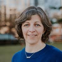 Patricia Linnell's Instagram, Twitter & Facebook