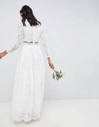 Check spelling or type a new query. Asos Edition Grace Brautkleid Aus Spitze Mit Kurz Geschnittenem Oberteil Asos