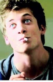 Blue eyes and Cigerettes // Lip Gallagher [Completed]