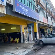 PUSAT SERVIS KERETA DAN HAWA DINGIN WT