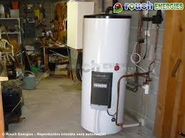 Ils se chargent de capter l'énergie solaire pour réchauffer le fluide caloporteur. Chauffe Eau Thermodynamique Au Mas D Azil En Ariege