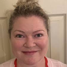 Eliza Baron's Instagram, Twitter & Facebook