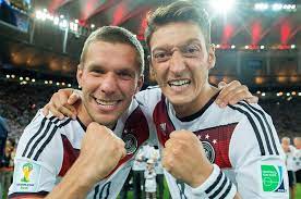 Raveesh 102.624 views10 year ago. Podolski Den Mesut Ozil Paylasimi Ntvspor Net