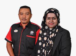 Perniagaan itu berjaya dan berkembang daripda satu kedai menjadi sembilan buah kedai. Usahawan Malaysia Yang Berjaya Bermula Dari Bawah Nfam