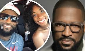 Comedian Rickey Smiley Gives Thanks For Support After His Teenage Daughter Was Shot Three Times Daily Mail Online