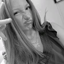 irishunicornfarts (@irishunicornfarts)