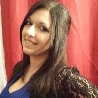 Cindy Cossette's Instagram, Twitter & Facebook