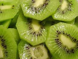 Kiwifruit Not Only Has One Of The Highest Concentrations Of Lutein In Fruits It Helps To Prevent Age Related Deterioration Of Eye Sig Fruit Kiwi Best Fruits