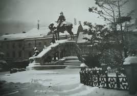 Todo lo que necesitás saber sobre alta data en argentina y en el mundo. Iernile In Clujul De AltÄƒdatÄƒ È™i SteguleÈ›ele Metalice Cu GheaÈ›Äƒ In Parc