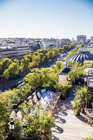 Mun Le Nouveau Rooftop Dont Tout Le Monde Va Parler A Paris Paris Restaurant Paris Lac De Come