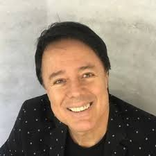 Esta foto es de poco después del terremoto del 3 de Octubre de 1974.  alguien reconoce el lugar? (andrewkbr)