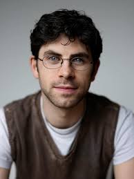 MICKEY 17 With my brother @bruceherbelinearle 📷 @brett_d_cove Thank you  @finchandpartners @mickey17 @wbpictures