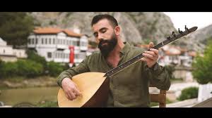 Ufuk Altun Nerde Kaldin Amasyalim Sozleri Unuttun Mu Yollarimi Nerde Kaldin Amasyalim Kirdin Benim Kollarimi Nerde Kal Muzik Sarkilar Kitap Alintilari