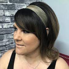In addition to the practicality of short hairstyles, we also love how they look with literally any hair texture. 27 Cute 60s Hairstyles For All The Vintage Hair Lovers