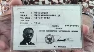Kh agus salim merupakan salah satu anggota sarekat islam yang mencetuskan nama tersebut, sehingga sekarang kita kenal sebagai bapak pandu indonesia. Hari Pramuka 14 Agustus 2021 Siapa Bapak Pramuka Indonesia