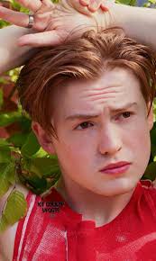 53 ideas de KIT CONNOR 😋🤤🤯 en 2025