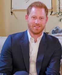 His royal aides advised him not to drop so soon after the sussexes african tour. Rob Lowe Tells James Corden His Neighbor Prince Harry Has A Ponytail Daily Mail Online
