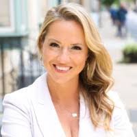 Jennifer Caffey's Instagram, Twitter & Facebook