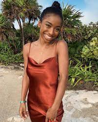 We love all of these dresses because they are the ideal length, colors, and fabrics to keep you looking and feeling great as a beach wedding guest. Dresses To Wear To A Beach Wedding The Complete Guide Lulus Com Fashion Blog