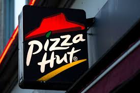 What You Should Never Order At Your Favorite Fast Food Chains In 2020 Pizza Hut Pizza Hut Delivery Pizza Hut Restaurant