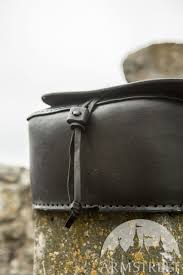 Elle caramélise avec les grains de sucre. Sac En Cuir Gaufre Chasse Pour Vente Disponible En Cuir Brun Cuir Noir Armstreet