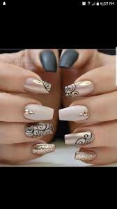 Este fenómeno se denomina hematoma subungueal y puede aparecer por diversos motivos. Pin De Vanne Vanne En Unas Manicura De Unas Unas Decoradas Elegantes Disenos De Unas Mariposas