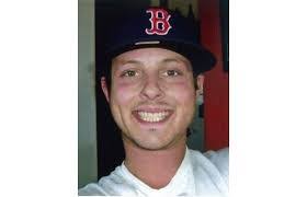 Lauren Beardsley's Instagram, Twitter & Facebook