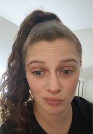 Brandi Hayes's Instagram, Twitter & Facebook