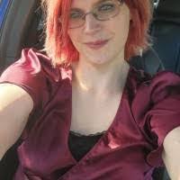 Linda Silcox's Instagram, Twitter & Facebook