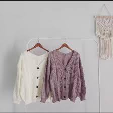 Find almost anything for sale in malaysia on mudah.my, malaysia's largest marketplace. Cardigan Crop Cardigan Crop Jumbo Muat S D Bb 70 Kg Cardigan Rajut Kekinian Cardigan Rajut Wanita Cardigan Crop Rajut Cardigan Rajut Polos Cardigan Rajutan Luaran