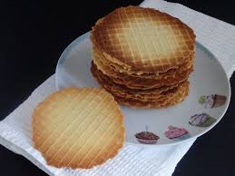 Gaufrettes Fines Et Croustillantes Le Blog De Michelle Plaisirs De La Maison Gaufrette Alimentation Croustillant