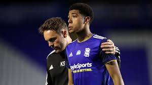 Latest on borussia dortmund midfielder jude bellingham including news, stats, videos, highlights and more on espn. Bvb Neuzugang Bellingham Tranenreich In Birmingham Verabschiedet Eurosport