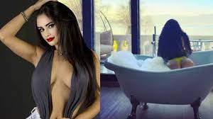 naz mila ifşa gizli OnlyFans foto 9