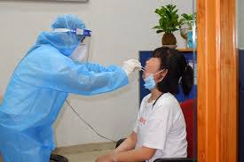 Đây là 2 vợ chồng sinh hoạt chung tại giáo phái truyền giáo phục hưng ở quận gò vấp cùng với ca nghi nhiễm trú tại huyện hóc môn đã công. 8kt9us6qe38xim