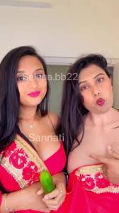 Selena indian - Porn Videos & Photos - EroMe