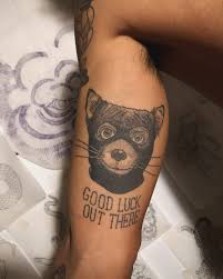 Corvo com chave para Daniel. #corvo #chave #passaro #bird #crow #raven #key  #ave #tatuagem #tattoo