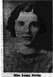 The JW.HAL4 CORK SOUTH WAITS CRISIS AS CREST OF FLOOO ADVANCES ON CAIR