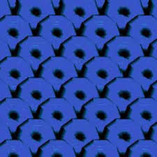 Ana uga kang negesi anggone nembangake nalika panembrama diwaca dening juru swara papat. Sisik Gagrak Batik Fractal