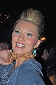 Patricia Doremus's Instagram, Twitter & Facebook