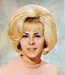 Deanna Bergman's Instagram, Twitter & Facebook