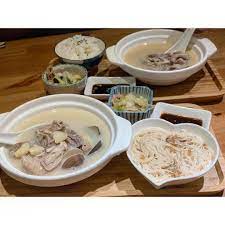 new the 10 best food with pictures 高雄市新興區自立橫路18號店名食光雞推薦指數蒜頭蛤仔雞麵 線180元剝皮辣椒雞白飯130元這兩年好像越來越多主打雞湯料理的餐廳
