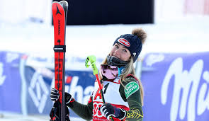 Though just 23 years old, mikaela shiffrin has already won three world championships and two olympic gold medals; Mikaela Shiffrin Hofft In Aare Auf Gute Schwunge Glaube Das Wurde Meinen Vater Glucklich Machen