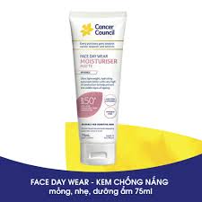 I normally use a physical sunscreen and had initially planned to just wear this spf on my body. Cancer Council Kem Chá»'ng Náº¯ng Cancer Council Face Day Moisturizer DÆ°á»¡ng áº©m Danh Cho Da Máº·t Spf50 Uva Uvb 75ml Watsons Vietnam