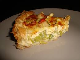 Hachez les noix de st jacques au quick chef3, ajouter les oeufs et mixez à nouveau. Tarte Aux Poireaux Et Aux Noix De Saint Jacques Ca Ne Sent Pas Un Peu Le Brule La