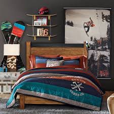 This article reveals simple skateboarding tricks that will guide you to becoming a better skater. 1001 Idees Pour Transformer Sa Planche En Etagere Skateboard